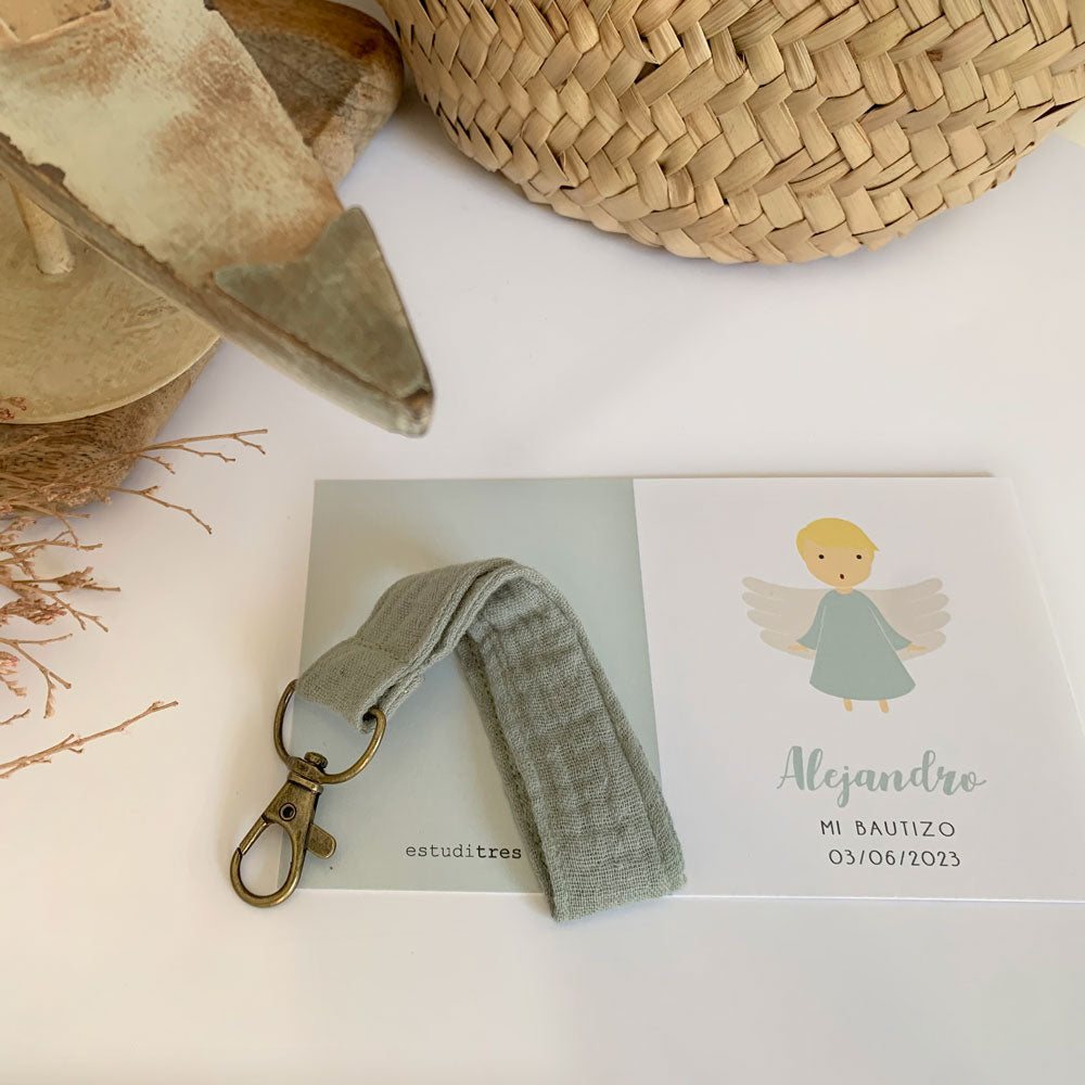 Detalle bautizo llavero cinta ángel niño