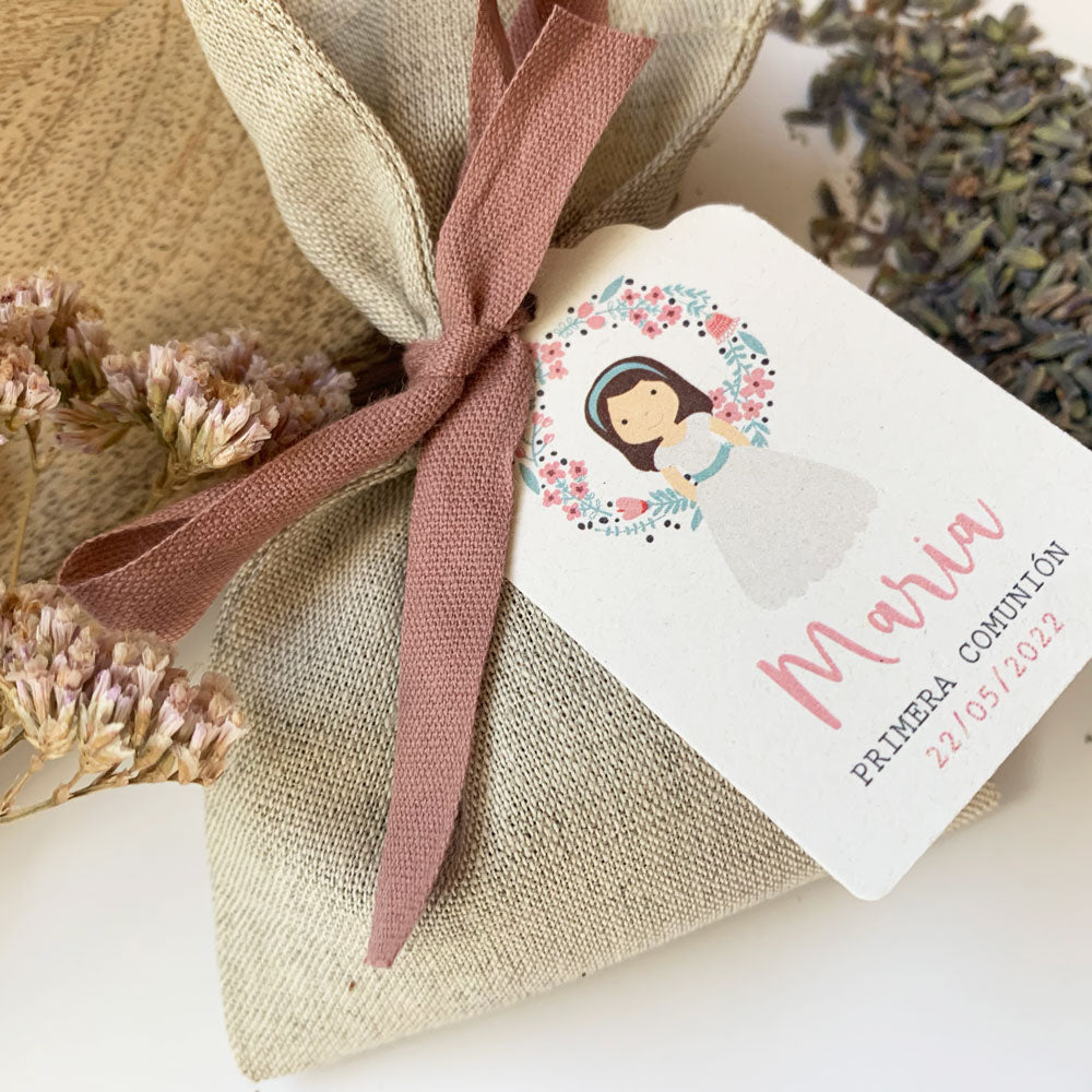 Recordatorio comunión bolsita de lavanda " niña floral"