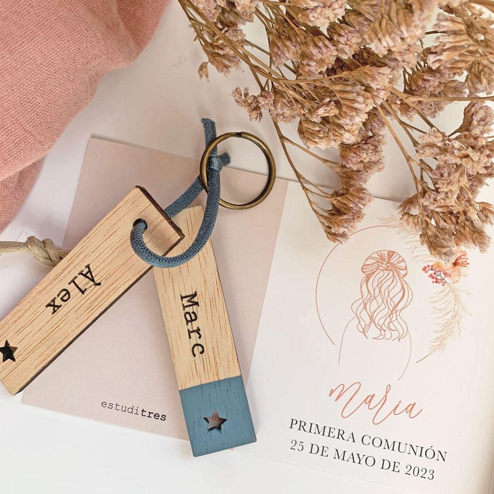 llavero de madera comunión colección niña pampa